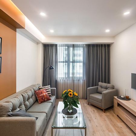 Thames Apartment By Downtown Inn, City Center Yerevan Bagian luar foto