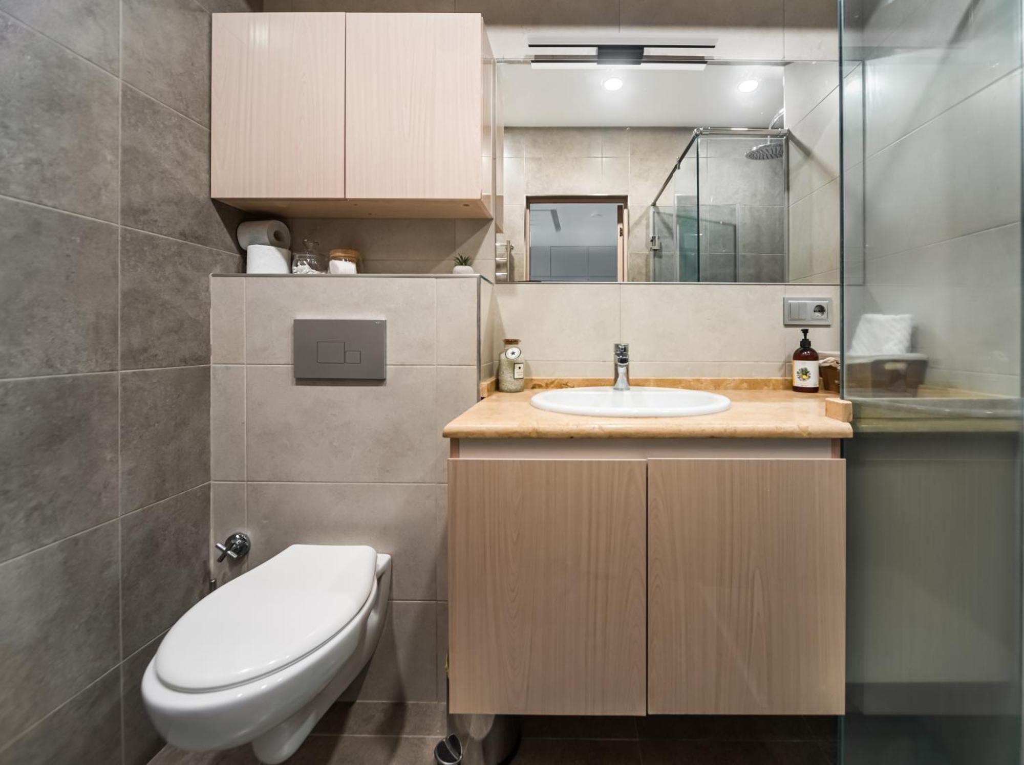 Thames Apartment By Downtown Inn, City Center Yerevan Bagian luar foto