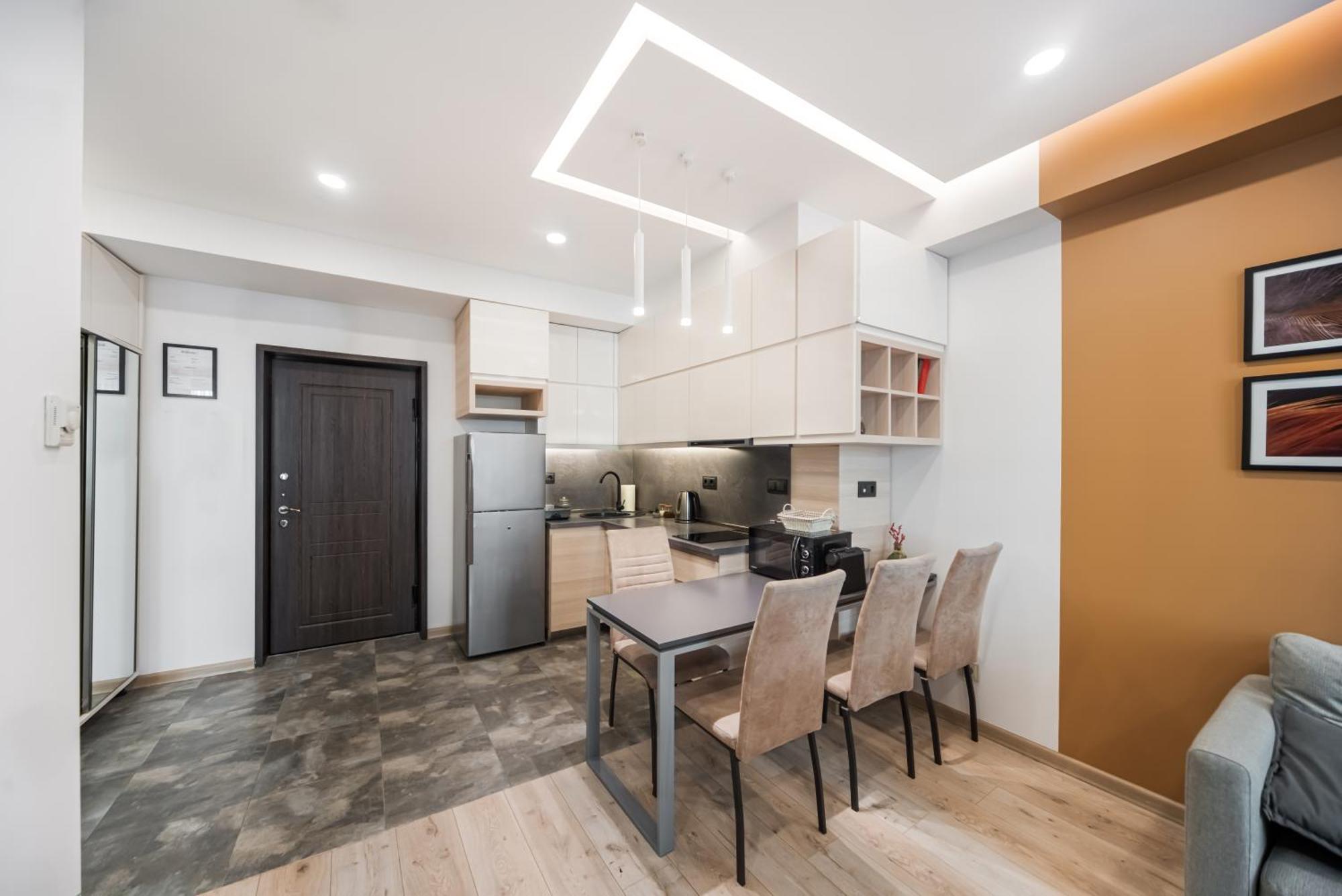 Thames Apartment By Downtown Inn, City Center Yerevan Bagian luar foto